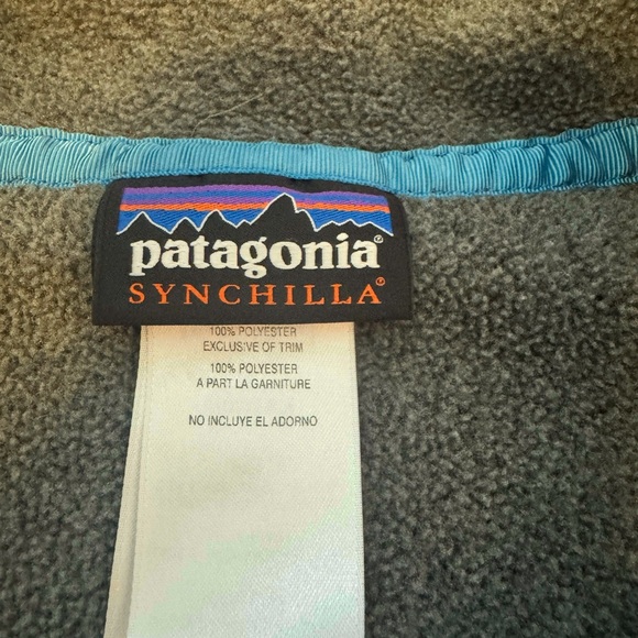 Patagonia Women's Synchilla Fleece Pullover - Picture 4 of 4